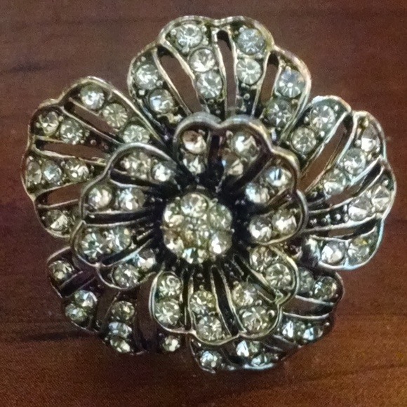 Elegant Fancy Rose Flower Rhinestones Sexy Ring